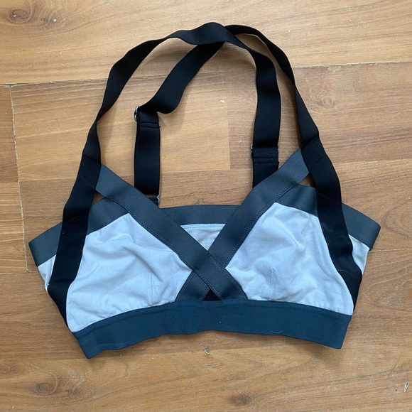 Sports Bra - Picture 1 of 3